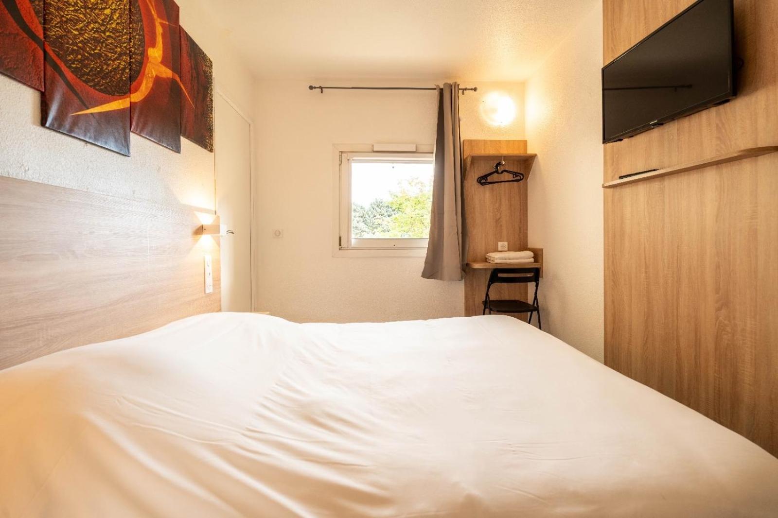 Hotel Kyriad Direct - Provence Verte 2*